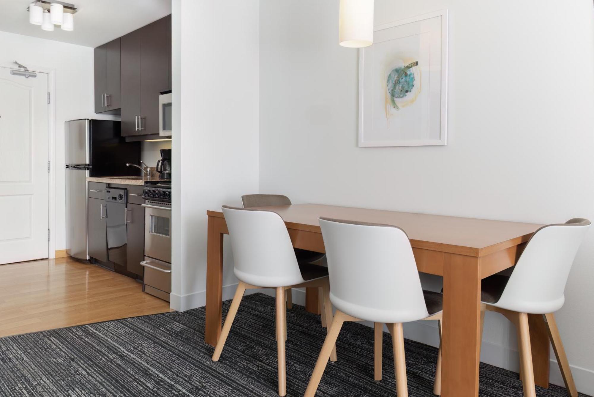 Towneplace Suites By Marriott Erie Kültér fotó