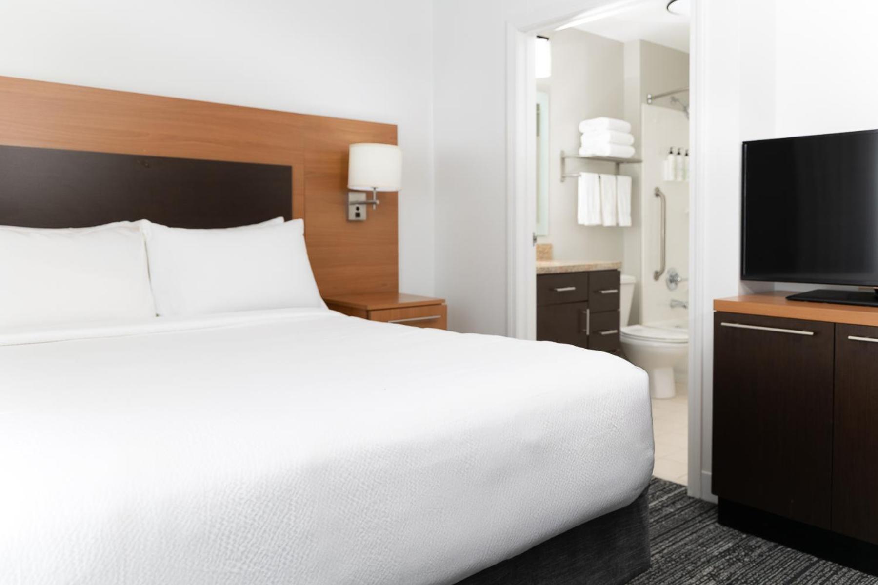 Towneplace Suites By Marriott Erie Kültér fotó
